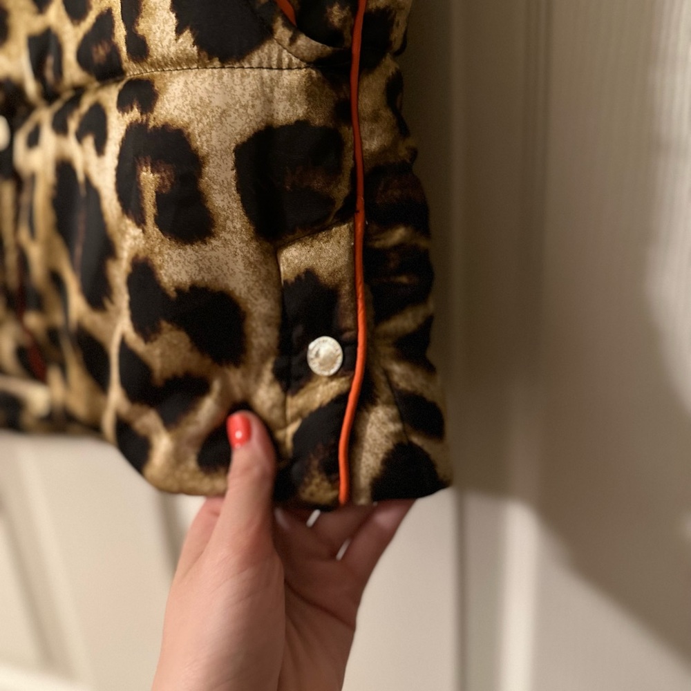 Monte by Lola Casademunt Leopard Puffer Vest Sz Small - Picture 8 of 11